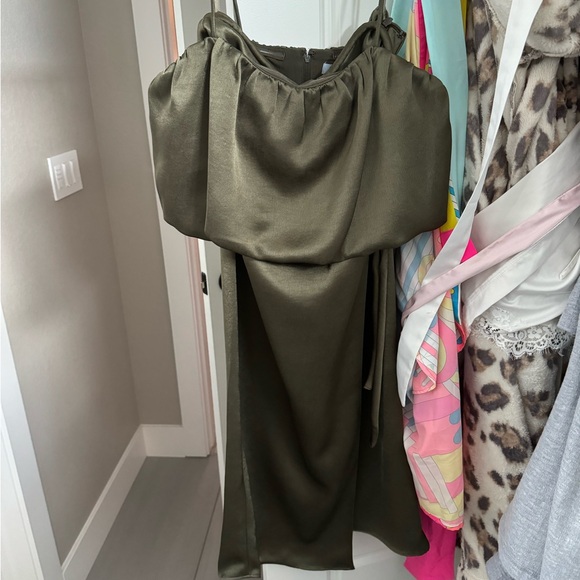 FULL SET liz damrich x antonio melani green skirt and top - Picture 8 of 14